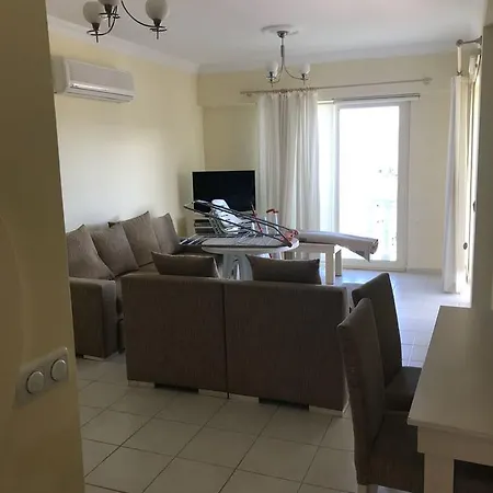 Daire Bav Turquoise 2+1 üst Kat Daire Boğaziçi